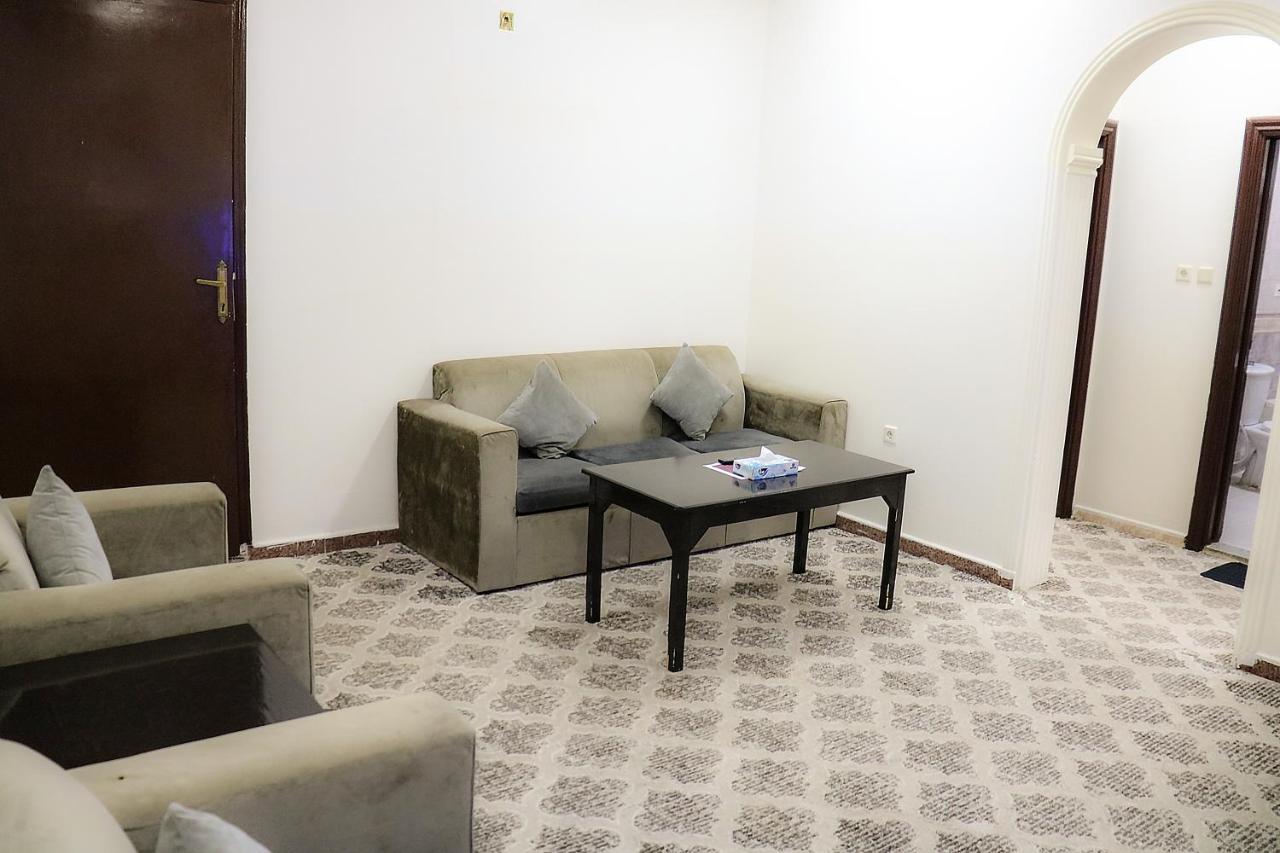 Al Farhan Hotel Suites Эр-Рияд Экстерьер фото