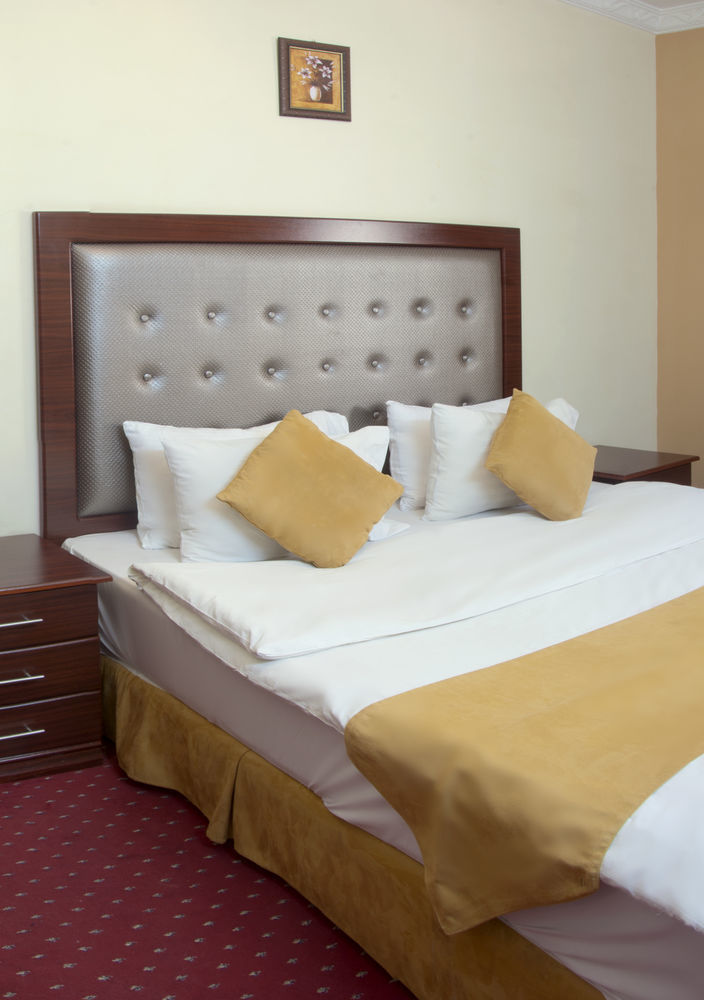 Al Farhan Hotel Suites Эр-Рияд Экстерьер фото