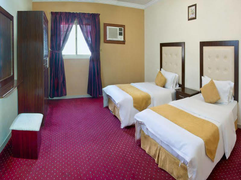 Al Farhan Hotel Suites Эр-Рияд Экстерьер фото